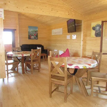Ardmore Glamping Pods Lodge
