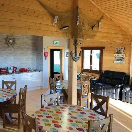 Lodge Ardmore Glamping Pods Cork
